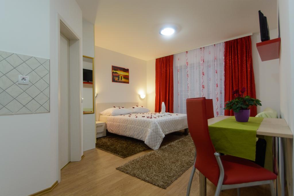 Apartments Mijo Trogir Habitación foto