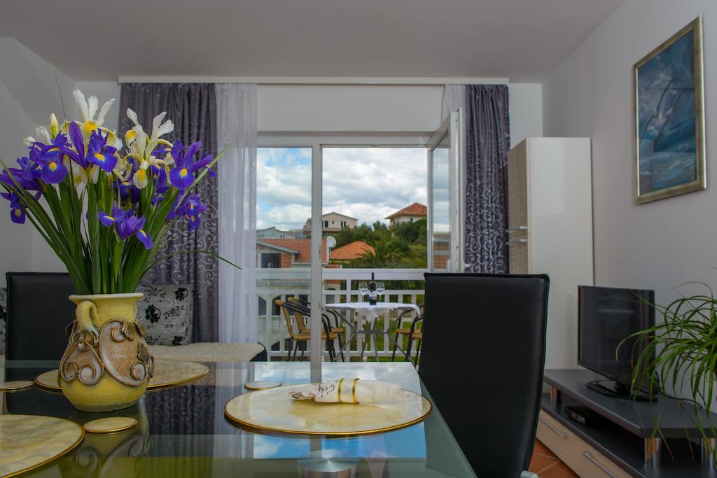 Apartments Mijo Trogir Habitación foto